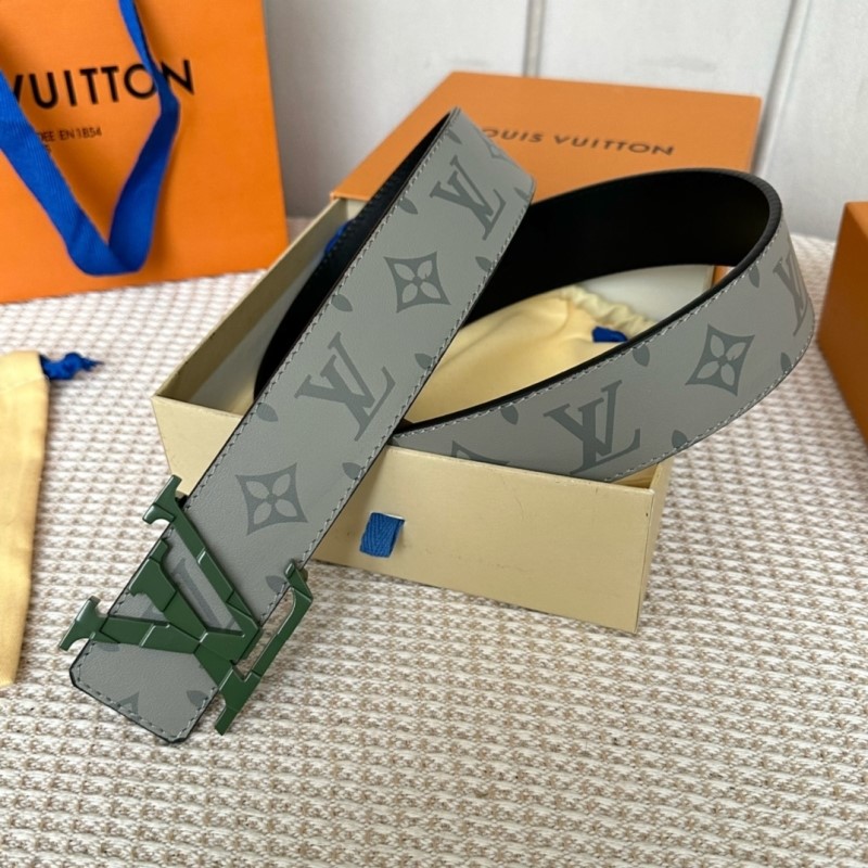 l0vis Vvtt0n belts